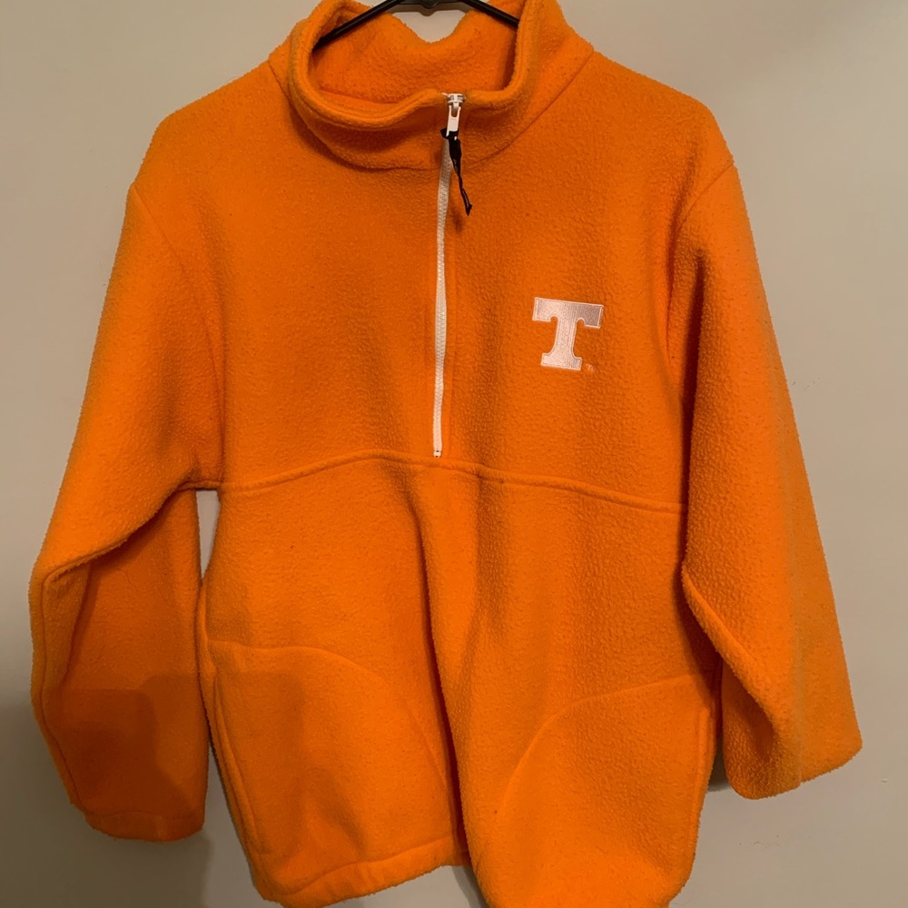 Vintage UT forester pullover